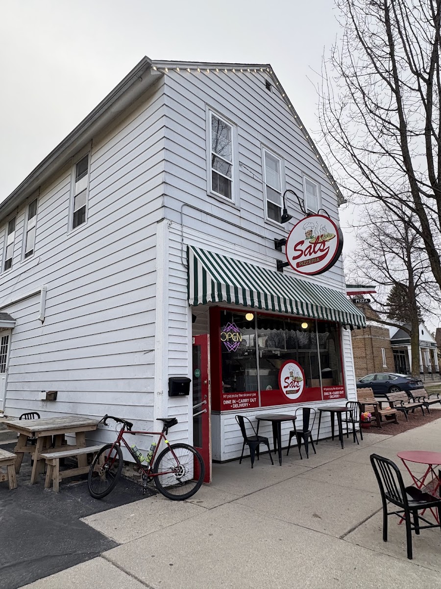 Sal's Pizza Cedarburg